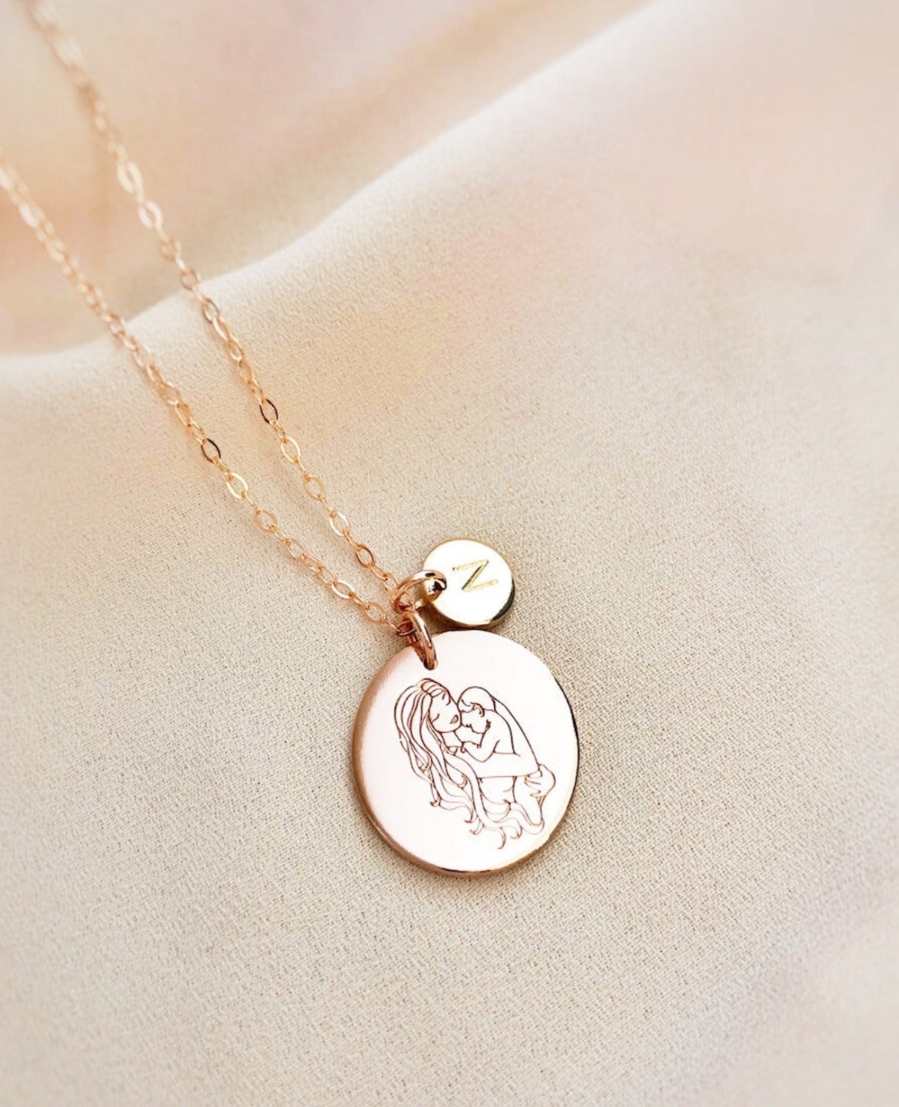 Motherhood pendant shop